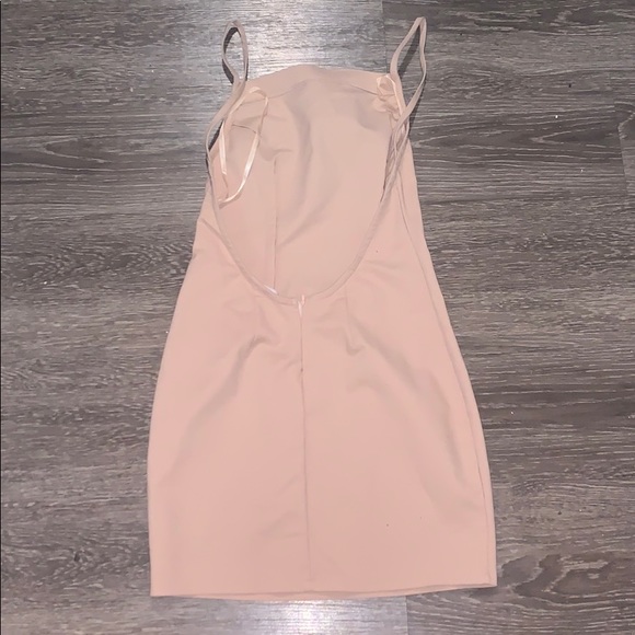 Pink revolve backless cocktail dress - Picture 4 of 4